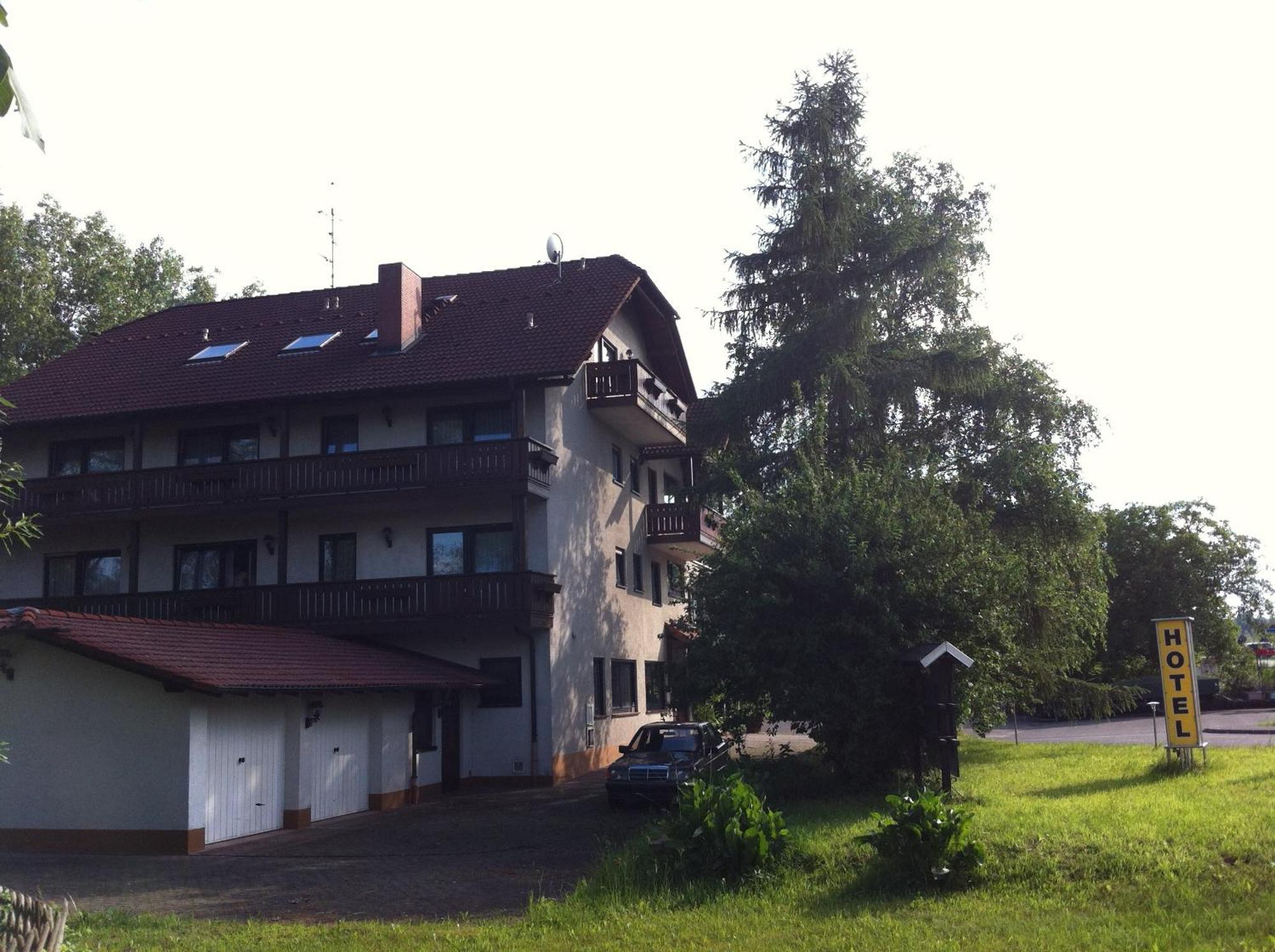Hotel Bacchusstube Garni Goldbach  Kültér fotó