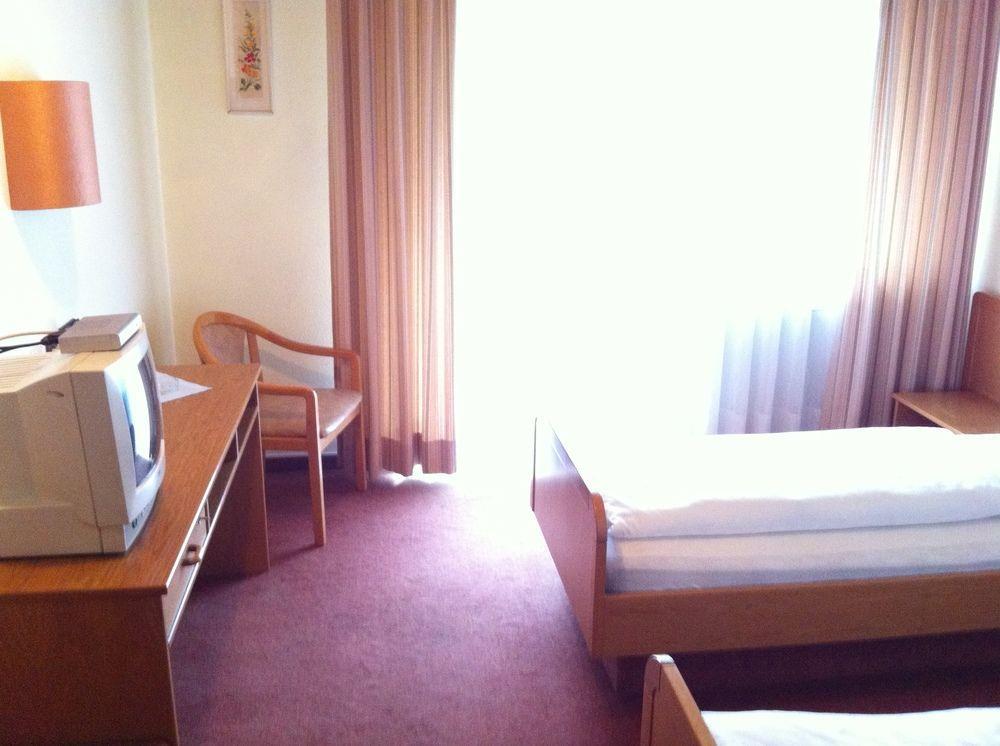 Hotel Bacchusstube Garni Goldbach  Kültér fotó